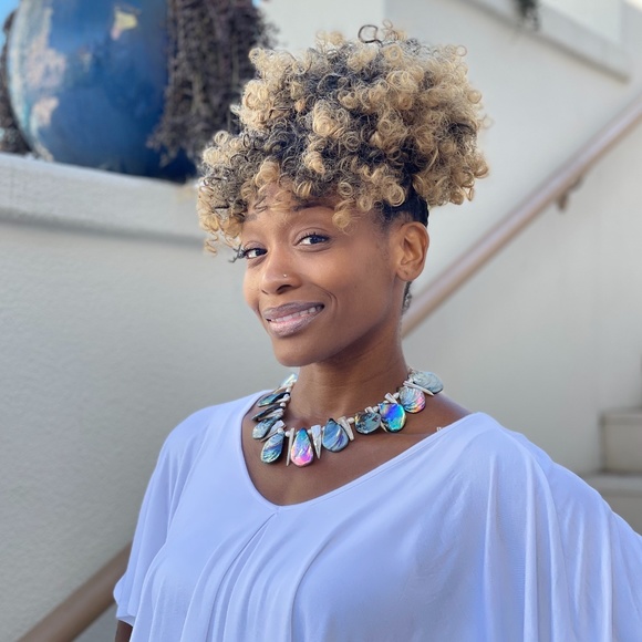 Iridescent Blue Shell Beaded Necklace w/ Tan Shell Pieces - Picture 5 of 6